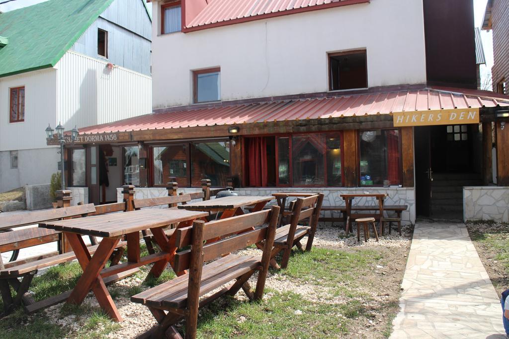 Hostel Hikers Den Žabljak Eksteriør bilde
